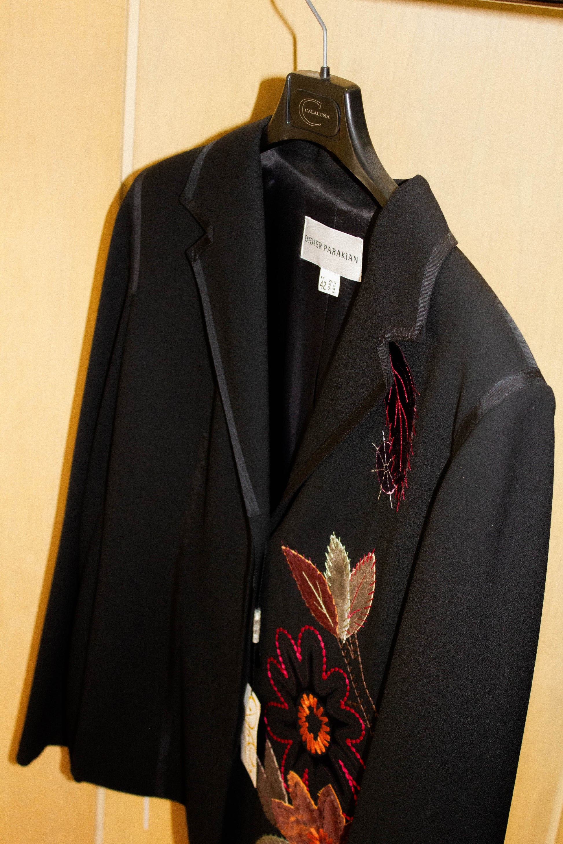 Nabila Blazer