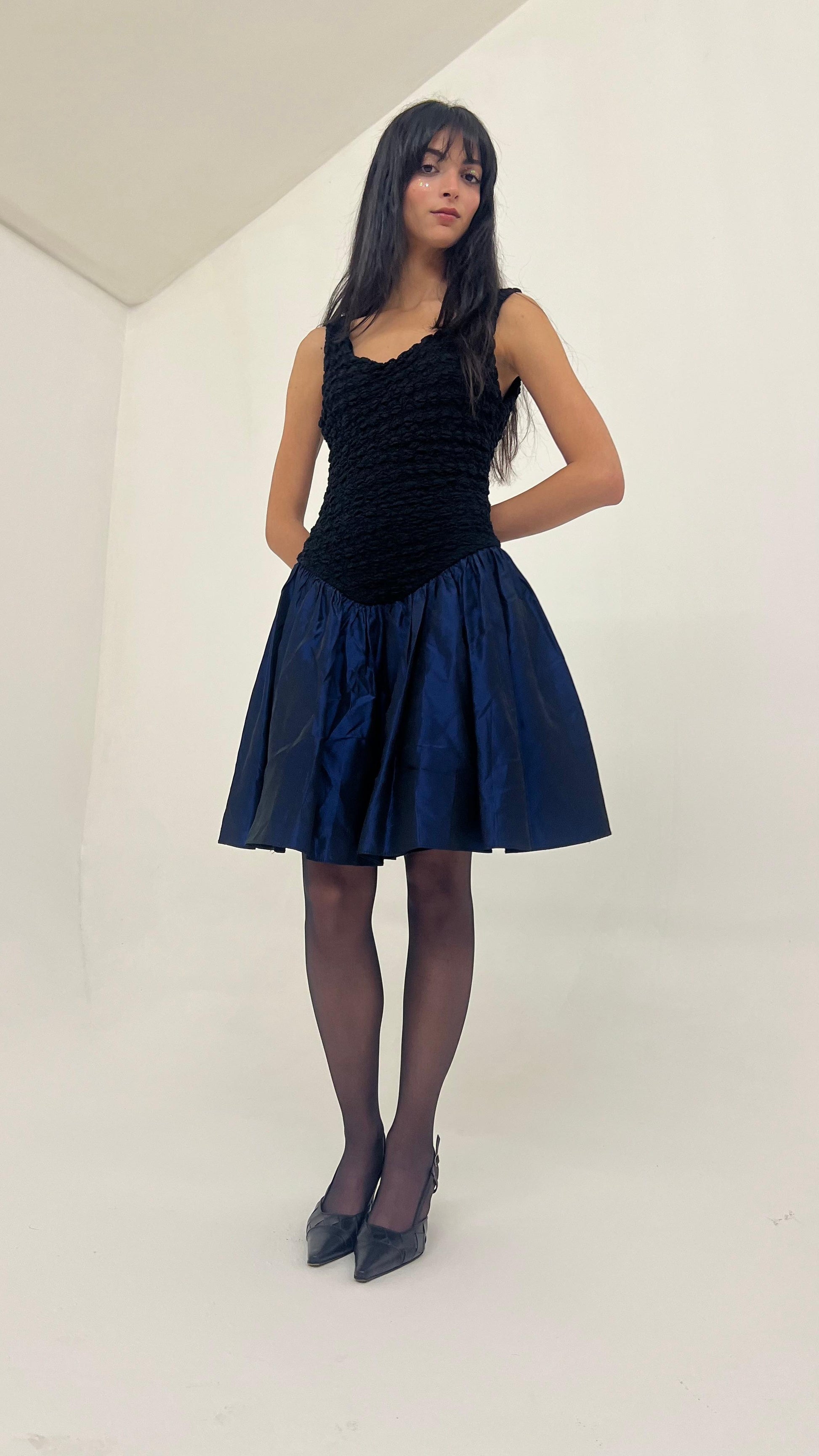 Vintage 80s dress with textured details