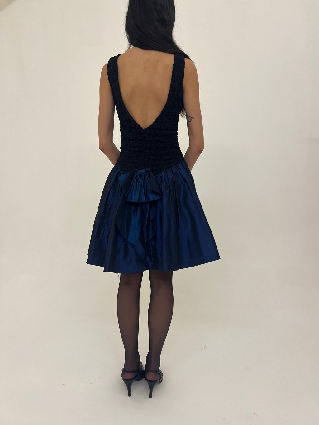 Vintage 80s dress with textured details