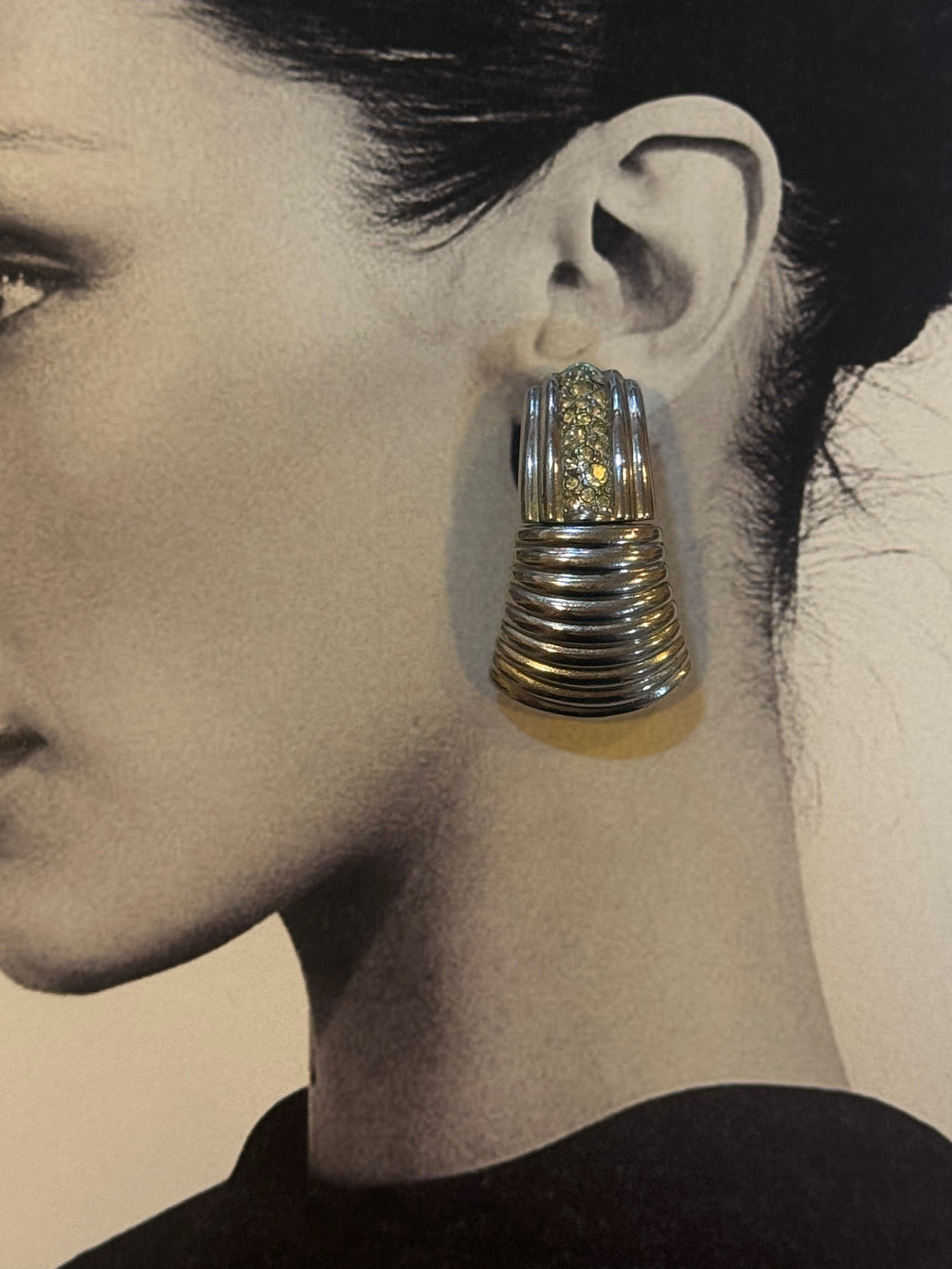 Mid-Century Clip on Christian Dior