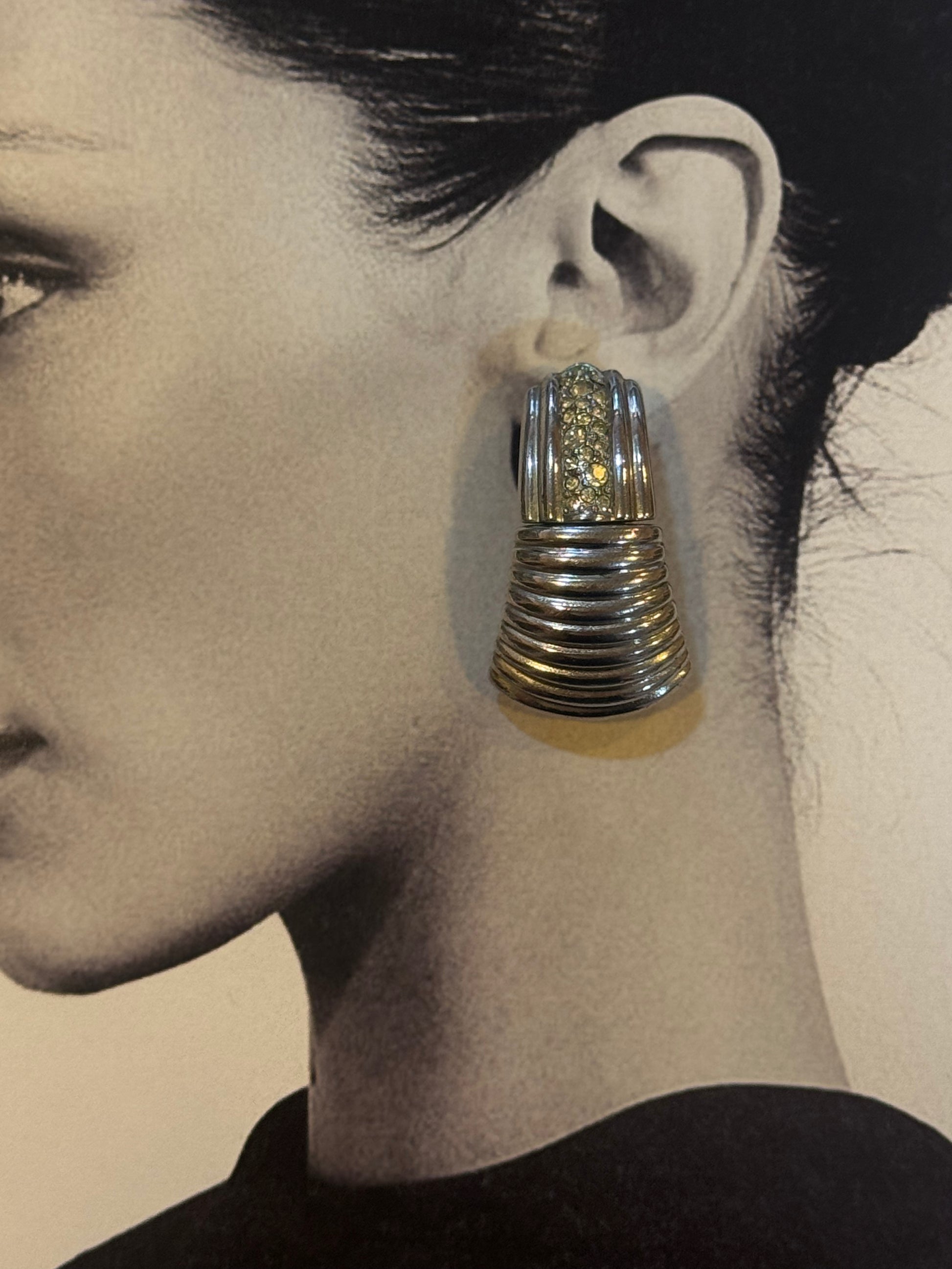 Mid-Century Clip on Christian Dior