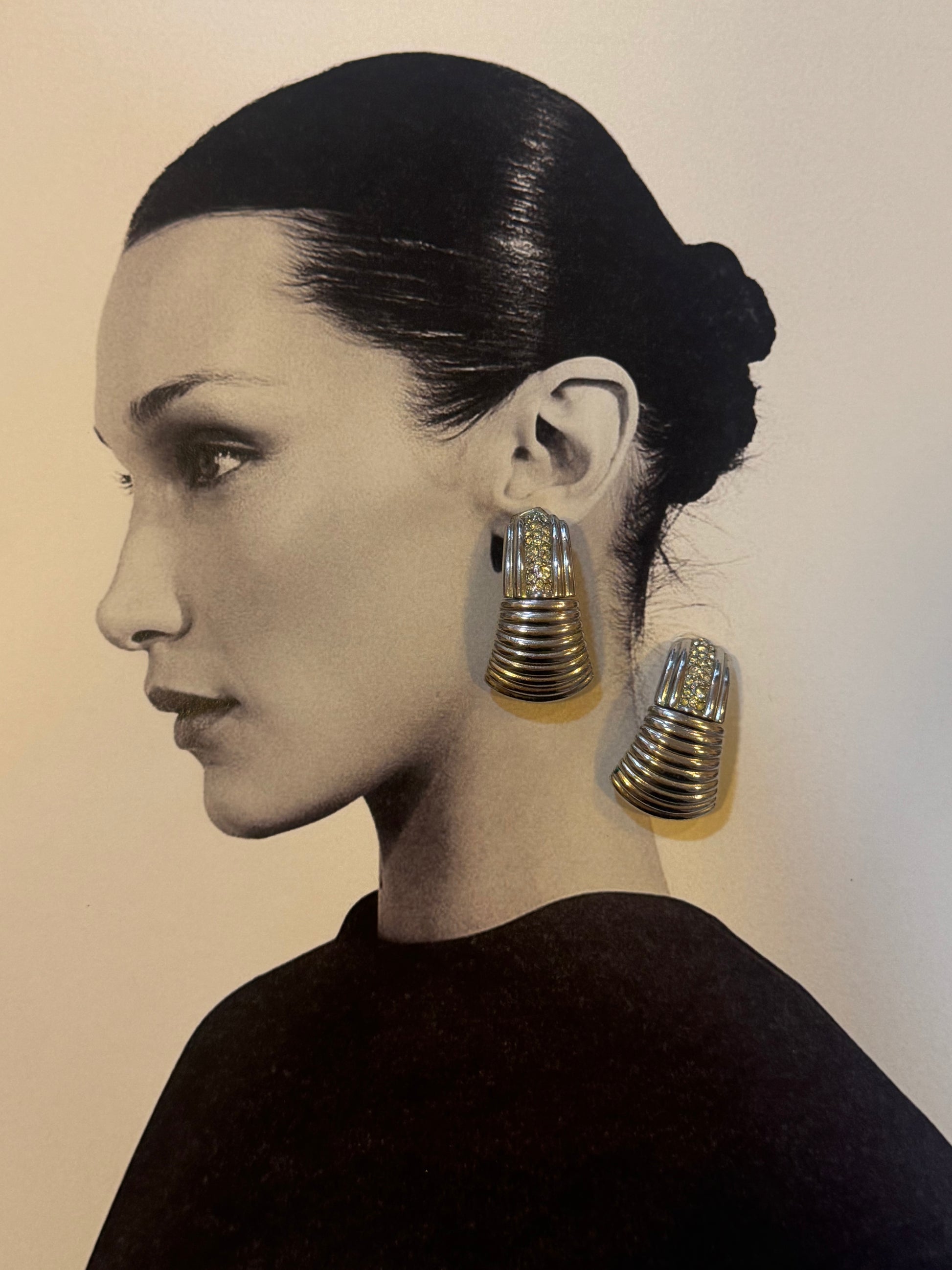 Mid-Century Clip on Christian Dior