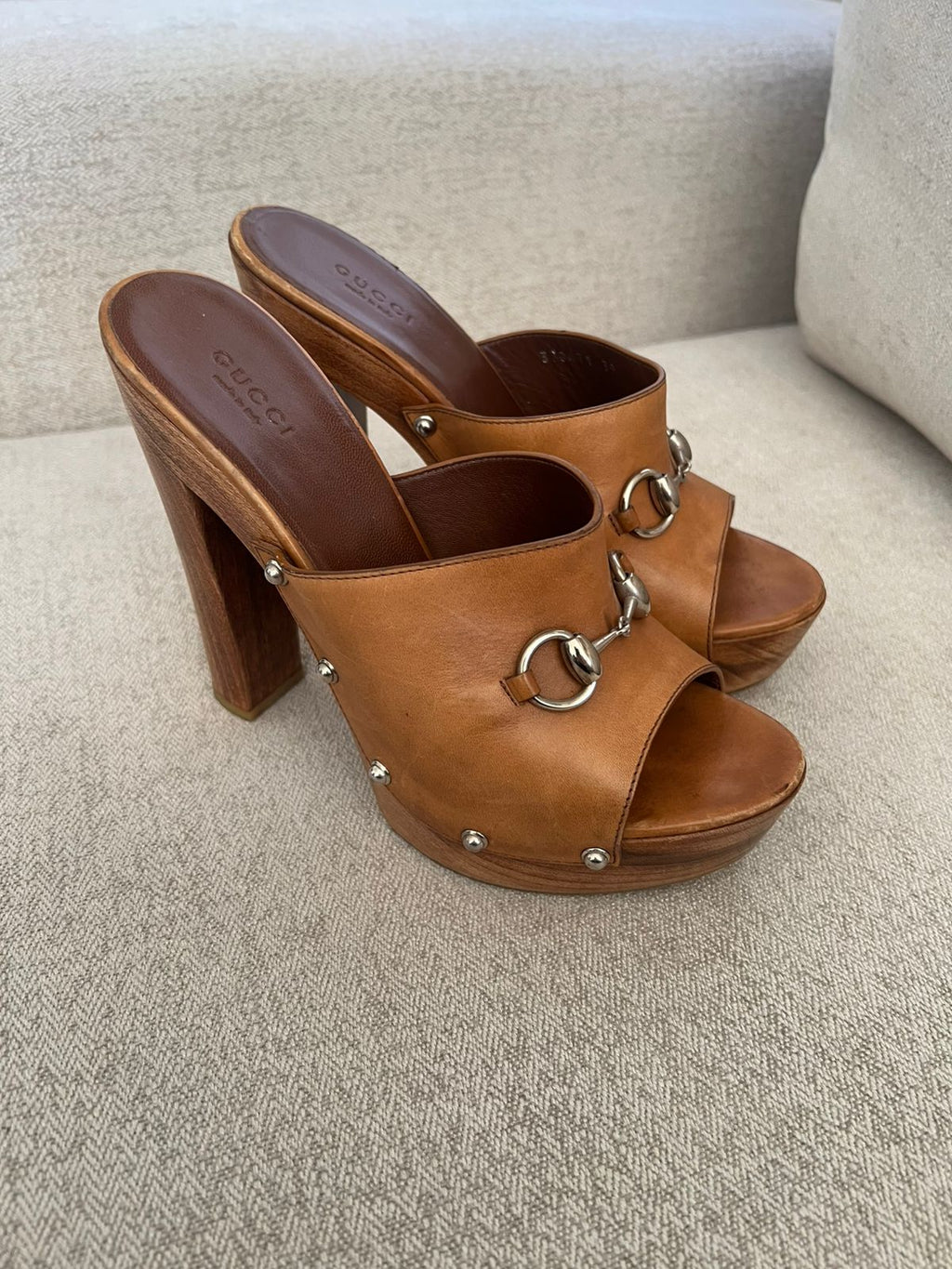 Gucci clogs