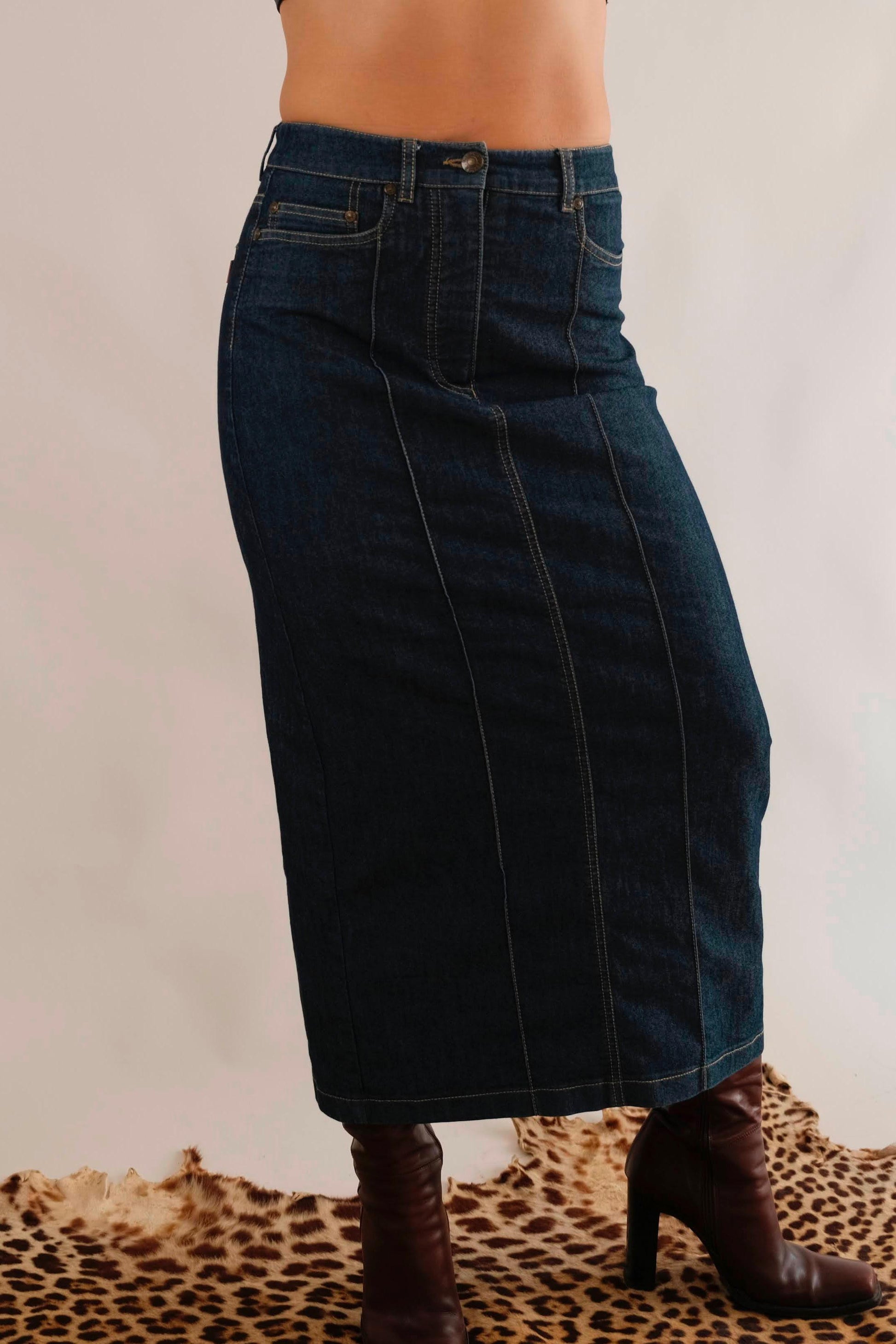 Y2K denim skirt