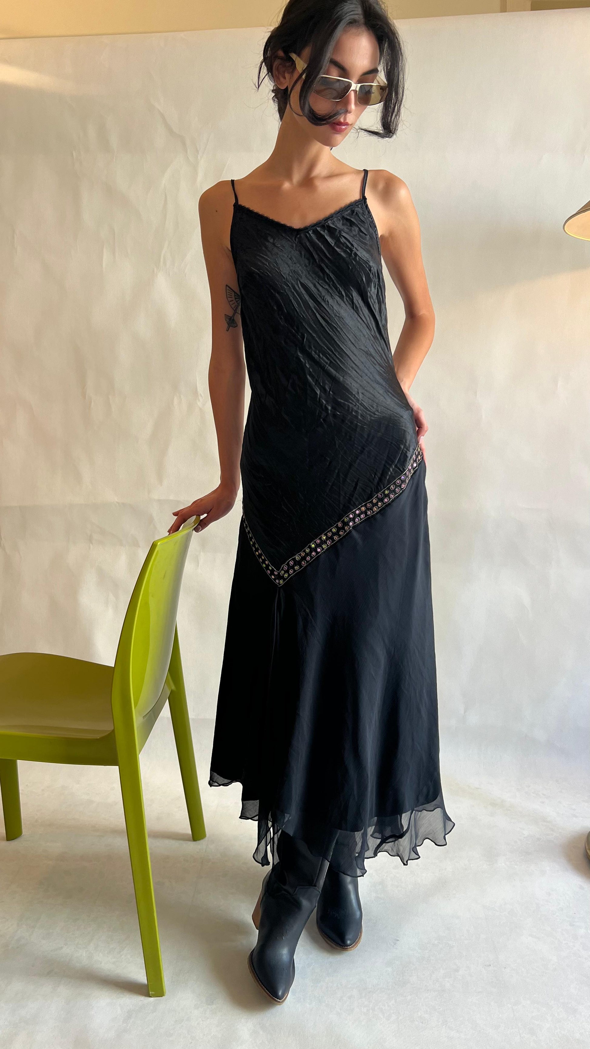 Y2K black dress