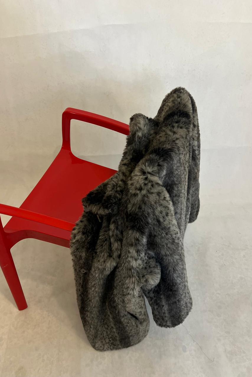 Vintage Oversized faux fur jacket in grey leopard