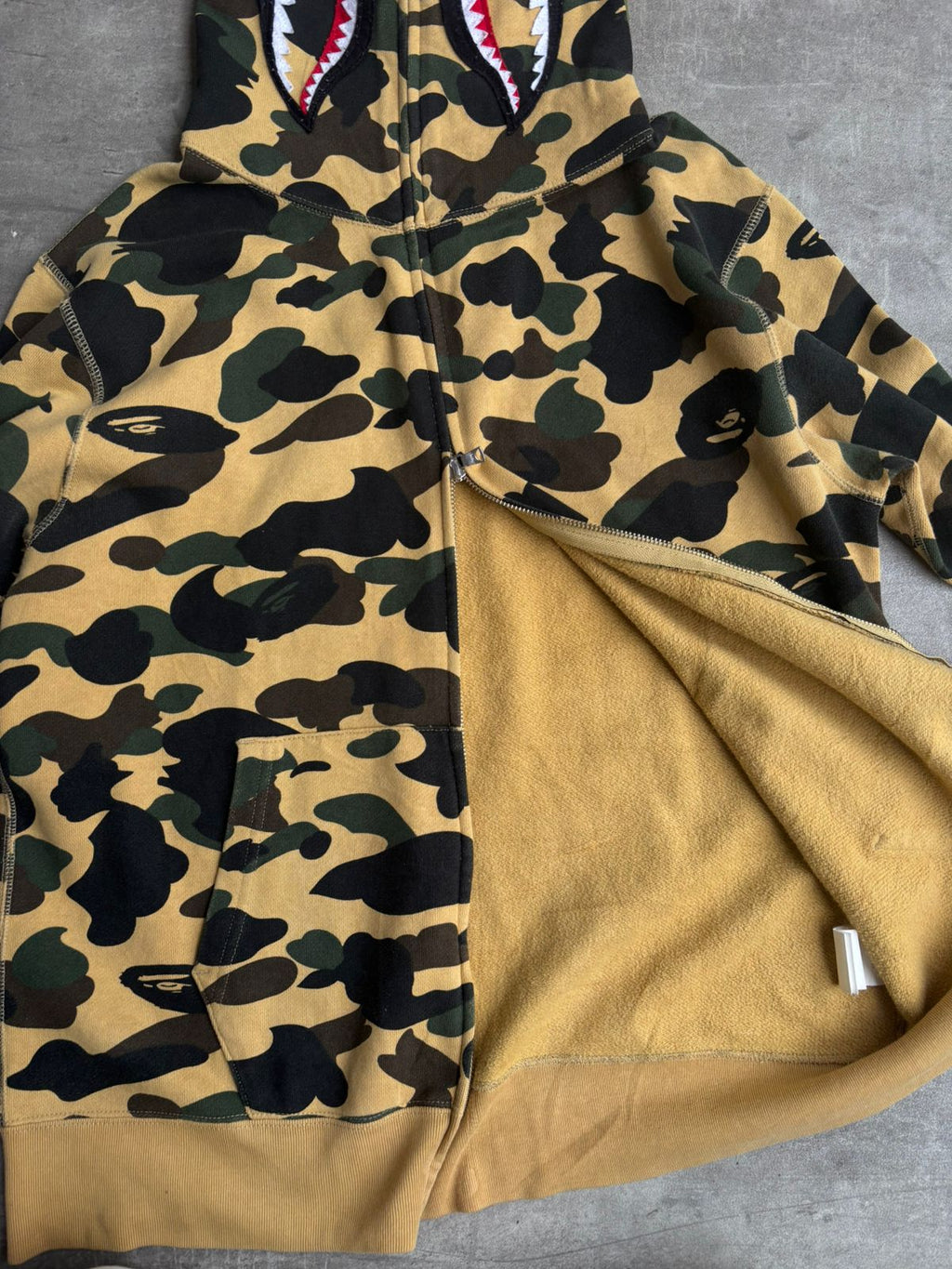BAPE 1st camo yellow shark full zip hoodie A Bathing Ape Size