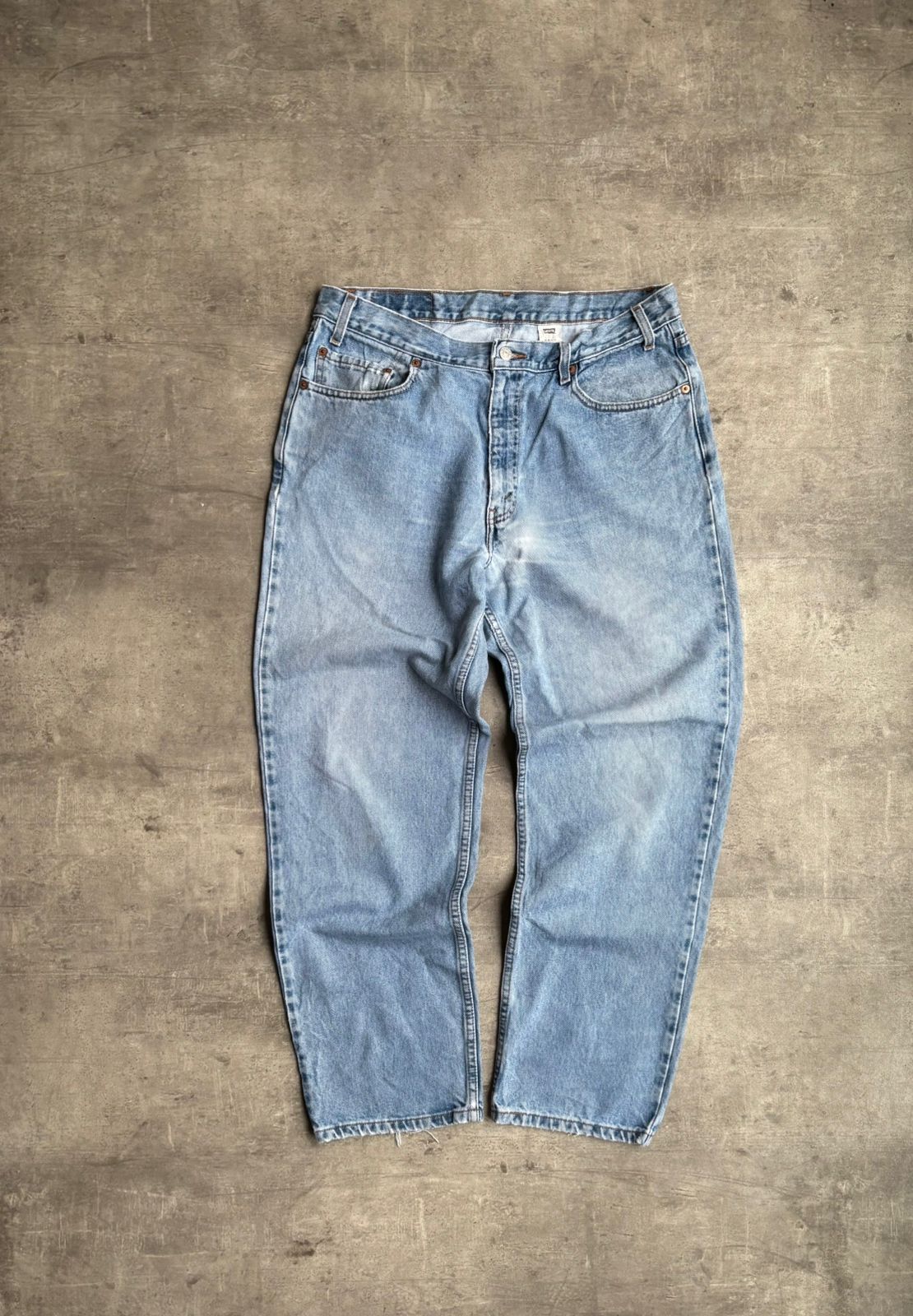 Levis 550’ denim Jeans.