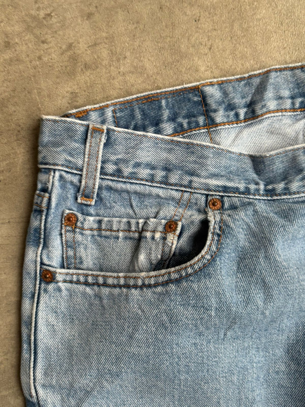 Levis 550’ denim Jeans.