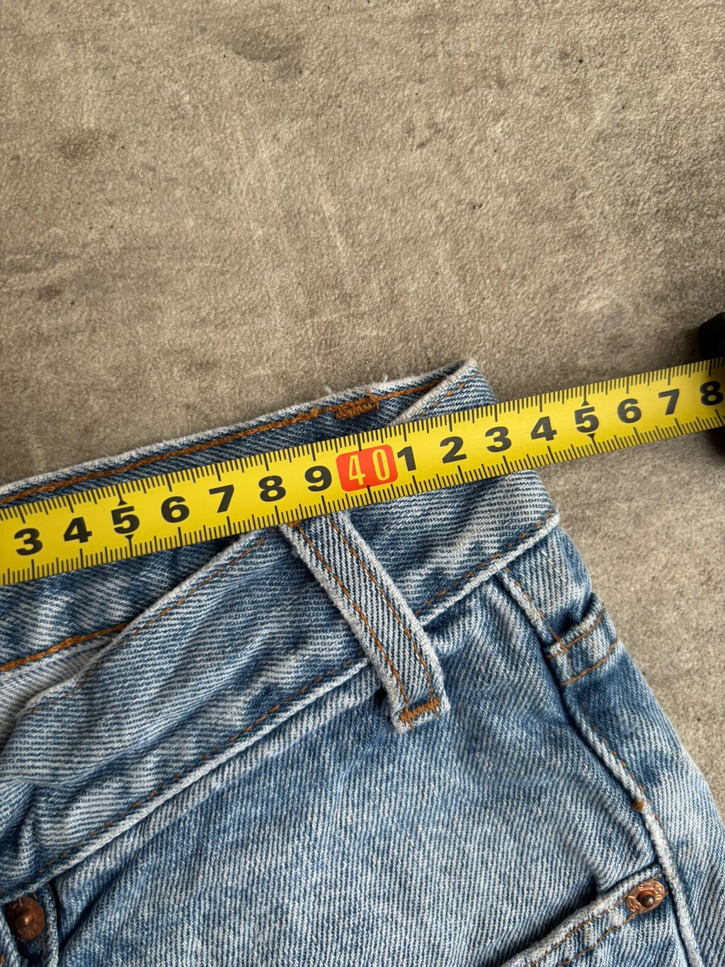 Levis 550’ denim Jeans.
