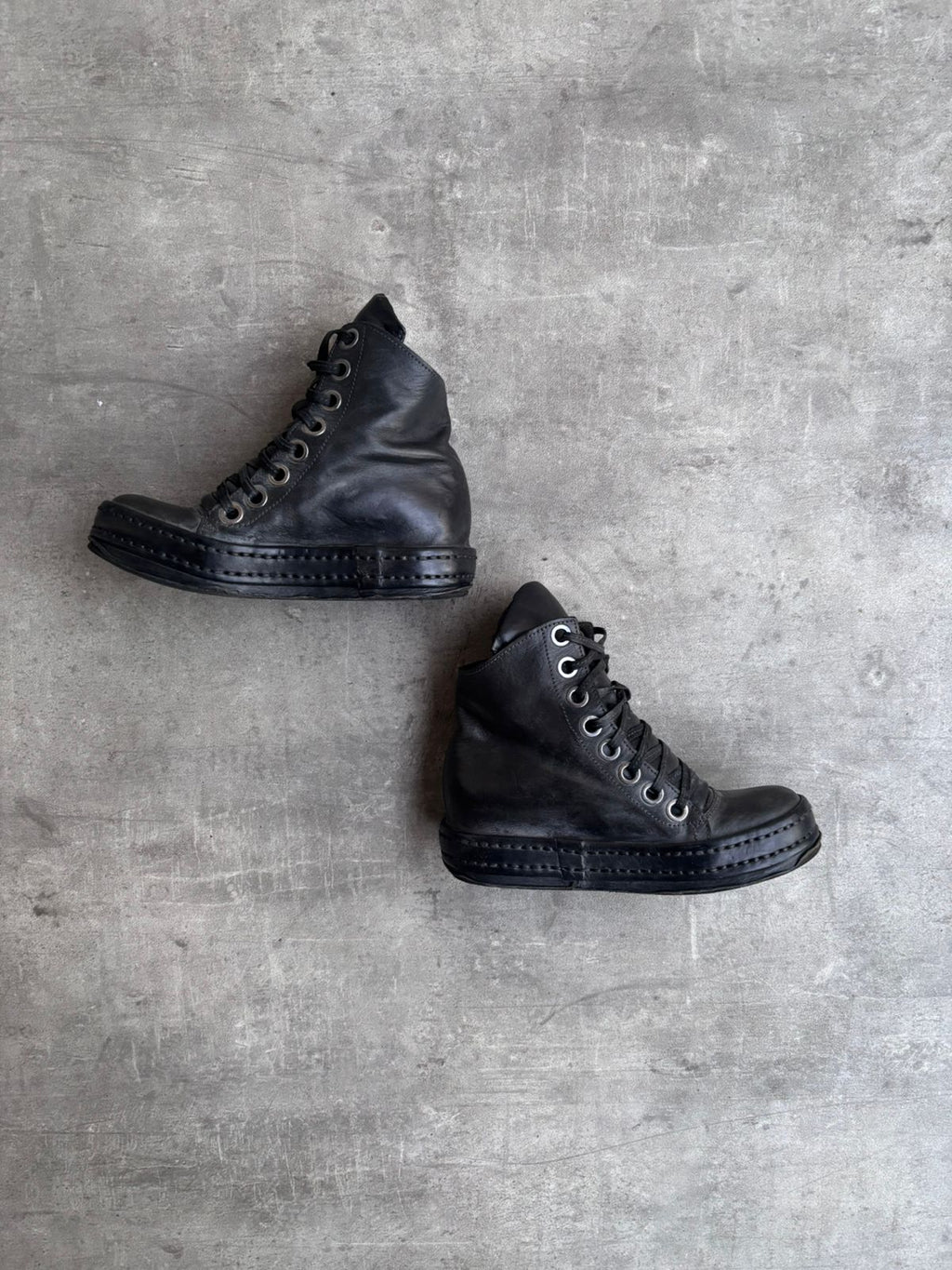 James kearns london Black horse leathers 8 holes sneaker Boots