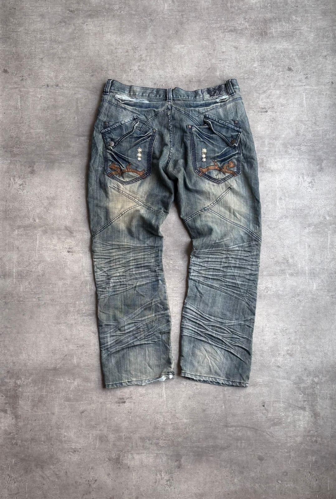 Y2K jeans.