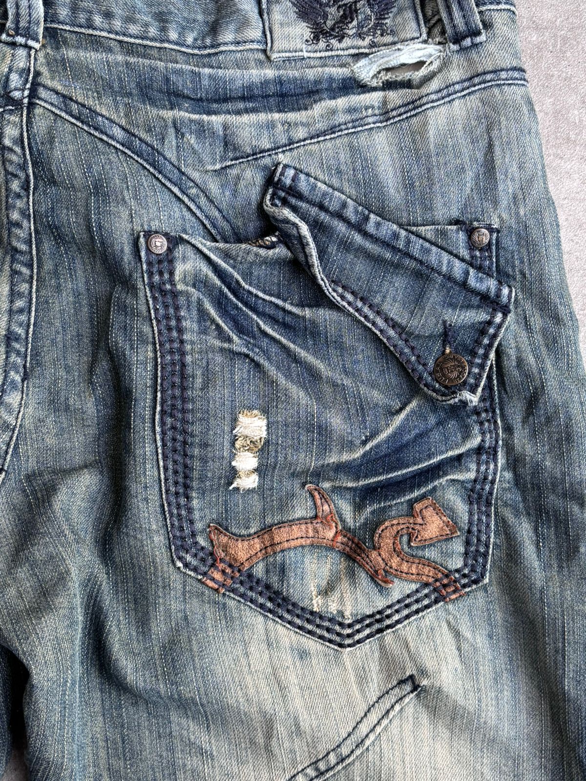 Y2K jeans.