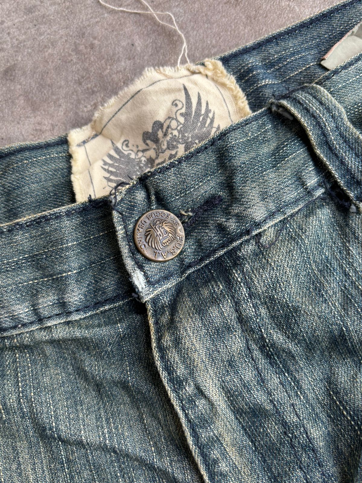 Y2K jeans.