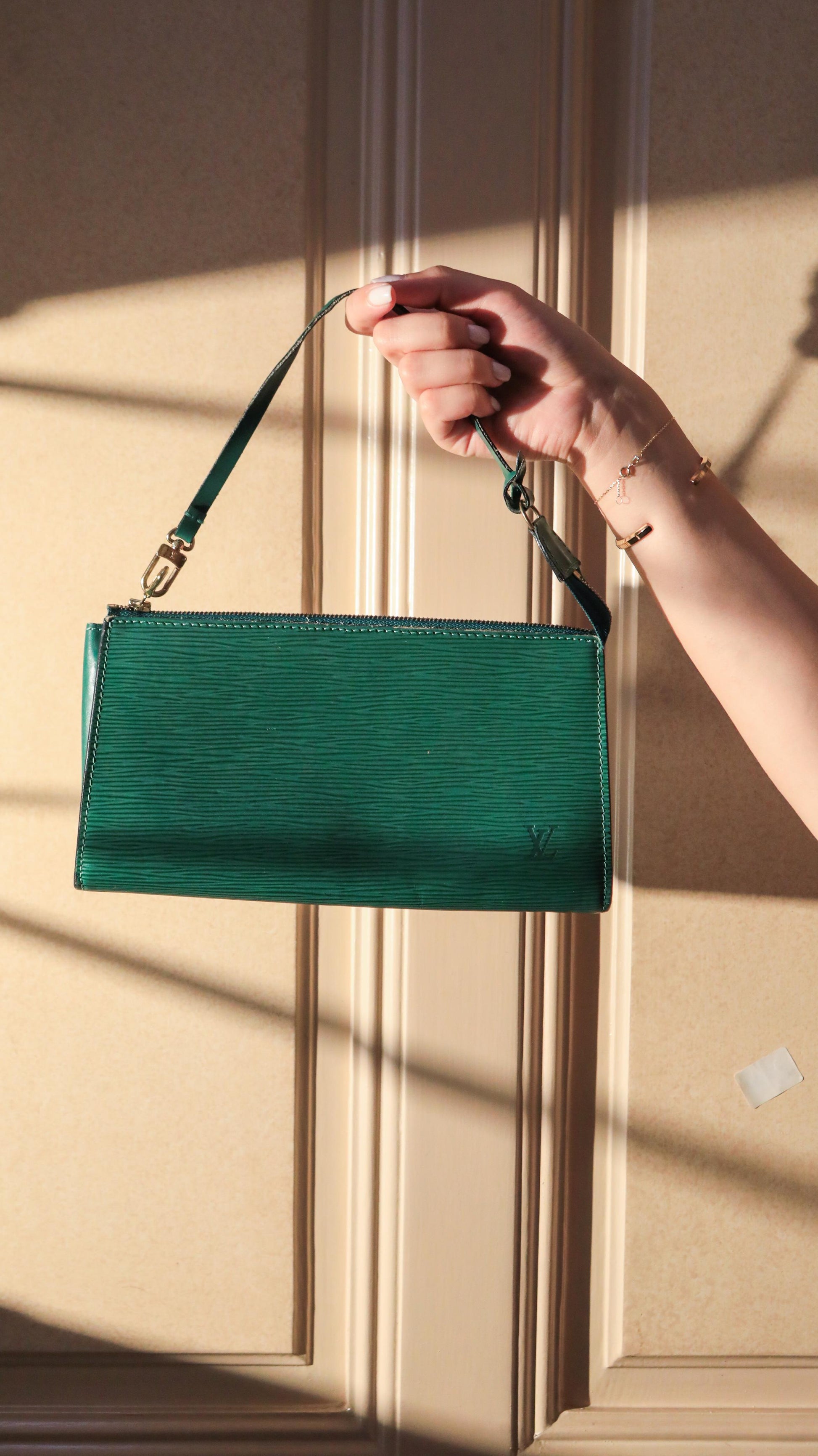 Louis Vuitton Epi leather Pochette&nbsp;