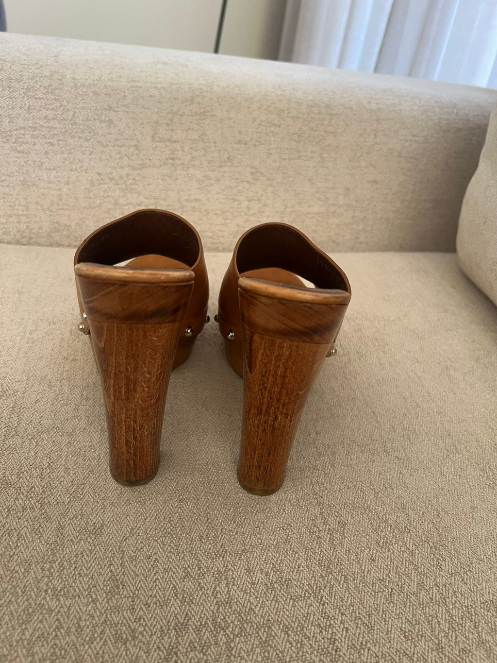 Gucci clogs