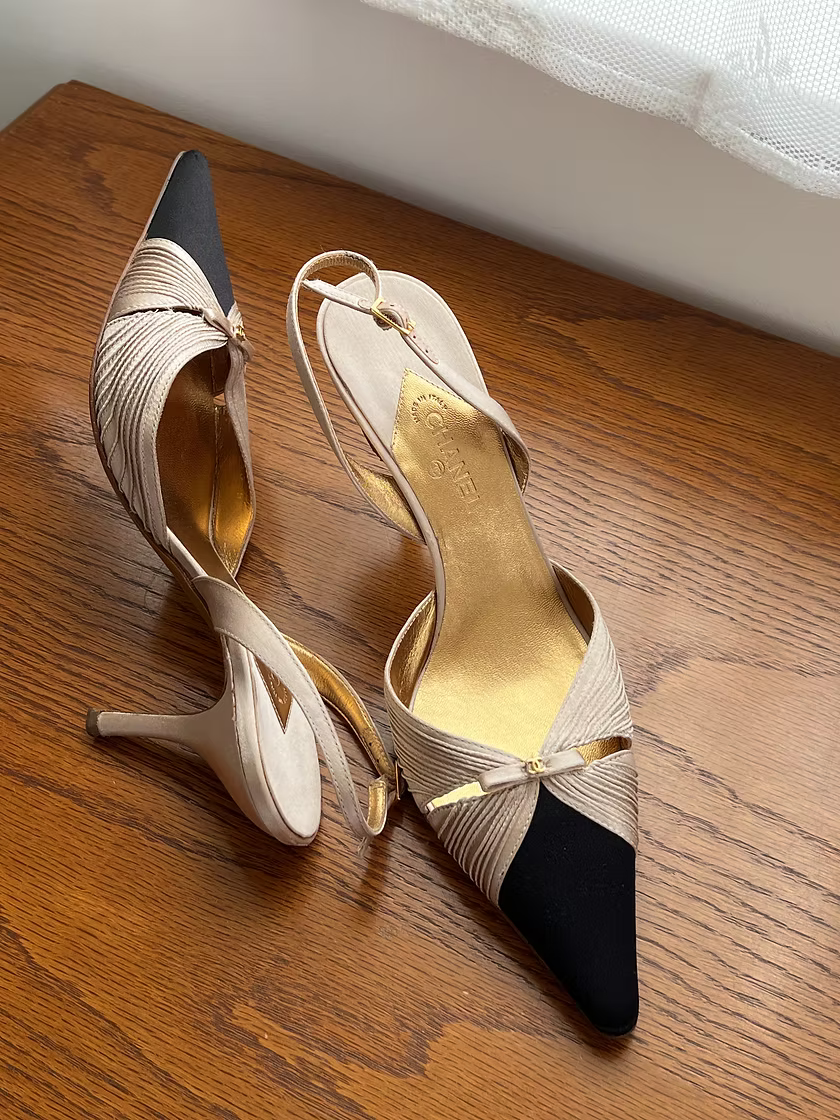 Vintage Chanel Slingbacks Kitten Heels