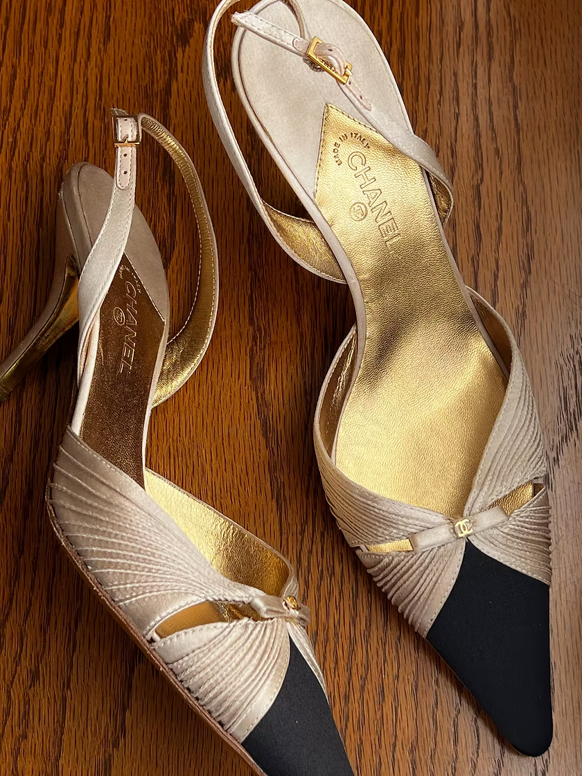 Vintage Chanel Slingbacks Kitten Heels